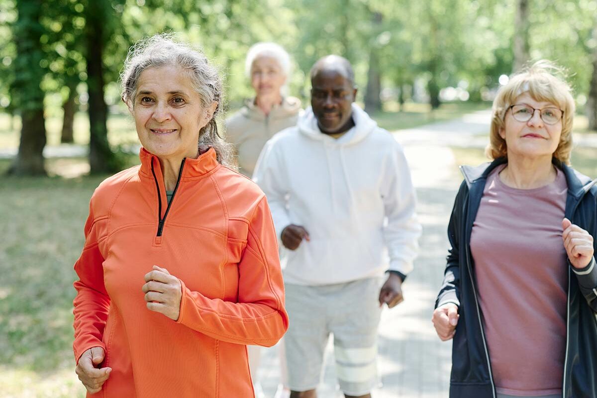 Seniors en club de marche